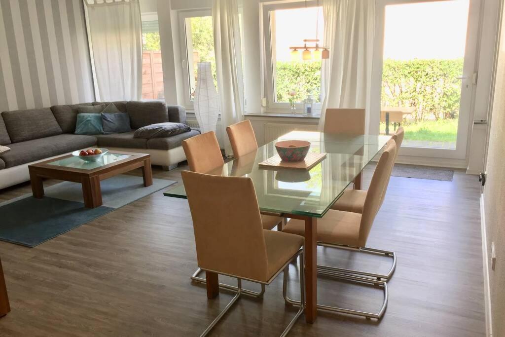 Apartment 120 Qm -3 Schlafzimmer-2 Baeder- Fuer 7 Gaeste Дюселдорф Екстериор снимка
